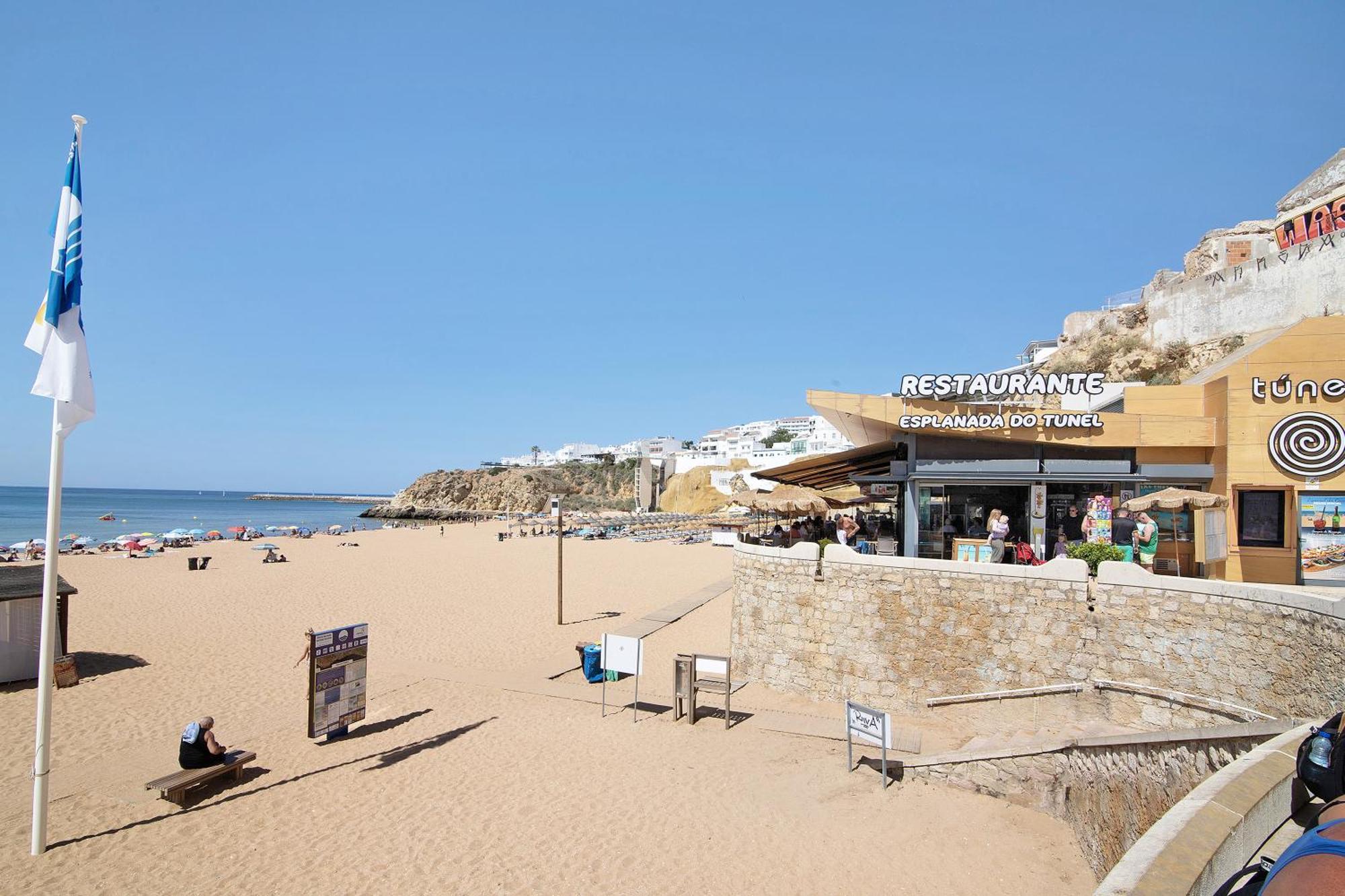 Hanna'S Sunny Apartment Albufeira Exteriör bild